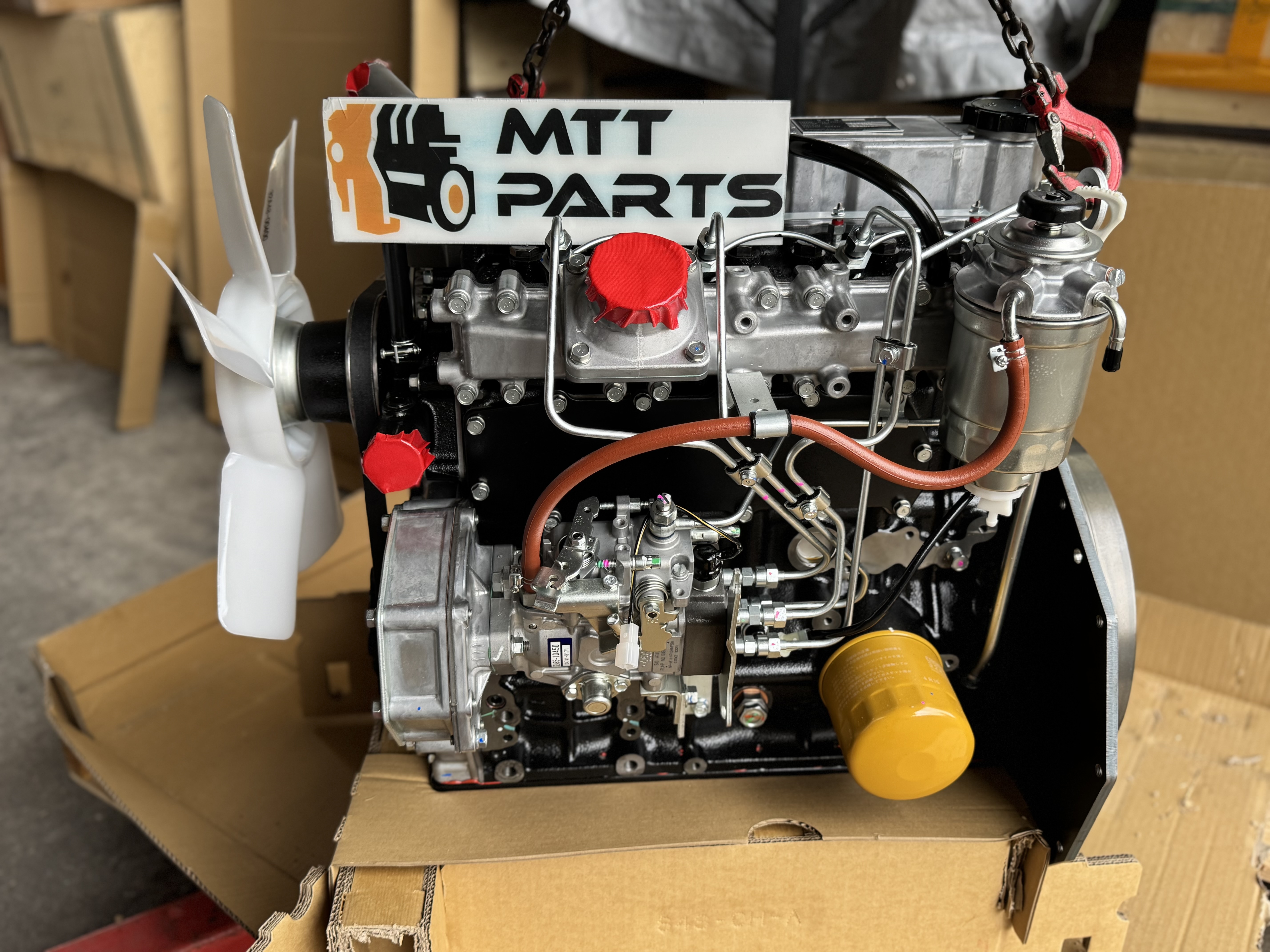 Kliendile tarnitakse 10 uhiuut Mitsubishi S4S mootorit